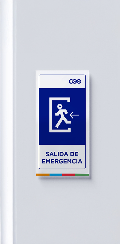 Señalética CGE de salida de emergencia